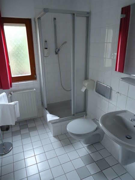 Guest house Hotel Am Ring 3*